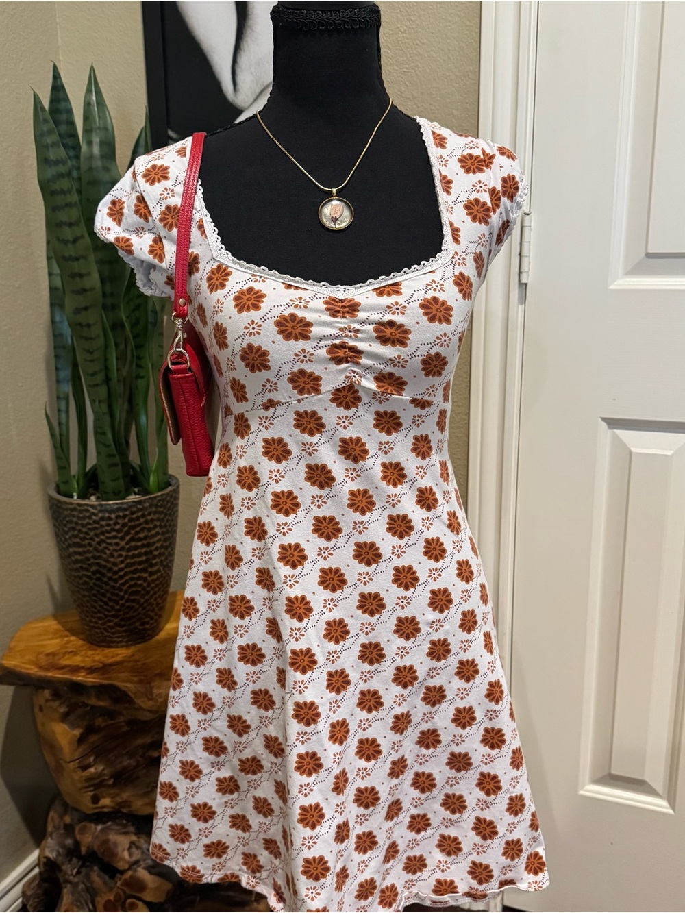 Vintage Retro Floral Sweetheart Dress
